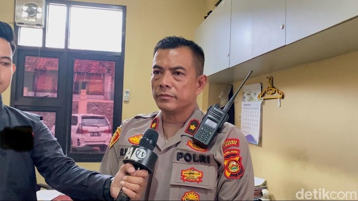 Tiga Orang Jadi Korban Aksi Saling Serang Bersajam di depan Mal Palembang