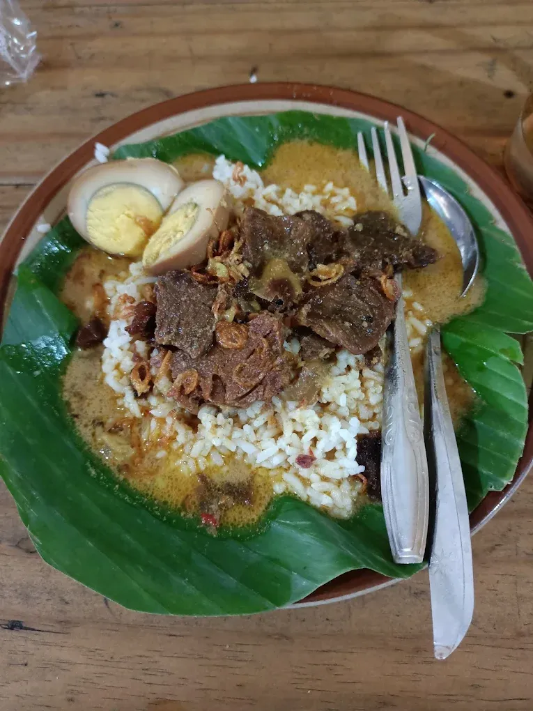 Nasi Gandul enak di Jakarta.