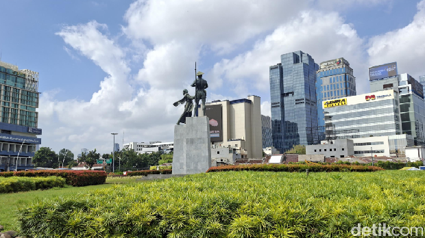 Patung Pahlawan atau Tugu Tani di Menteng