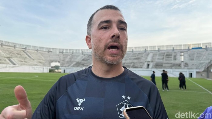 Persik Kediri Berburu Striker Asing, Manajemen: Ada Beberapa Opsi