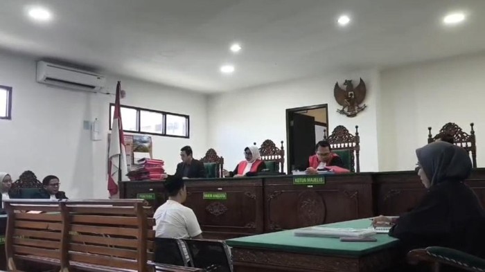 Suasana sidang vonis terhadap mantan Kacab Bank Bengkulu.