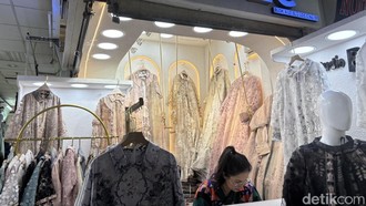Idul Fitri Masih Lama, Tren Baju Lebaran 2026 Sudah Muncul di Tanah Abang