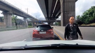Diklakson Gegara Lane Hogging, Sopir Yaris Ngamuk-Ngajak Ribut