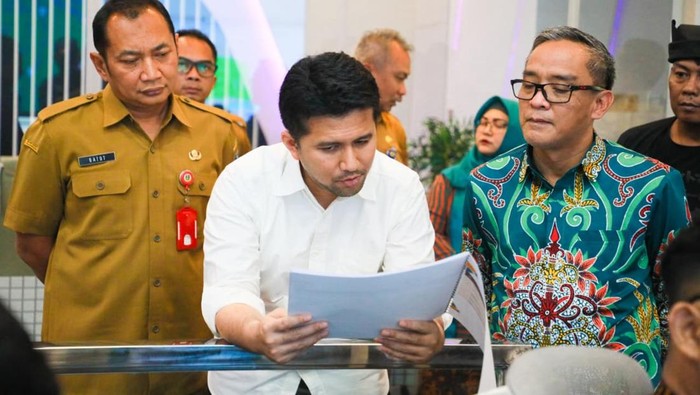 Normalisasi Kali Kedurus Jadi Perhatian Wagub Emil Saat Cek BBWS Brantas