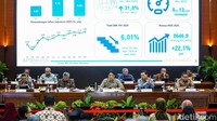Konferensi pers APBN KiTa Edisi Januari 2026 digelar di Kementerian Keuangan, Jakarta, Kamis (8/1/2026). Acara ini dihadiri Menteri Keuangan Purbaya Yudhi Sadewa, Wakil Menteri Keuangan Suahasil Nazara dan Thomas Djiwandono, serta jajaran pejabat Eselon 1 Kemenkeu.