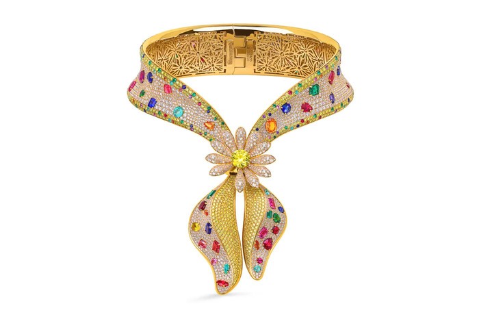 Bandana Royale, kolaborasi G-Dragon dengan Jacob & Co.