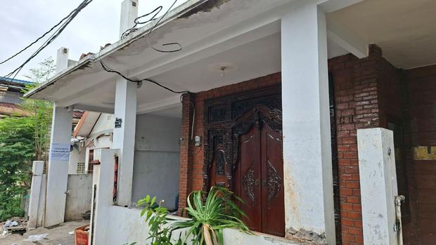 Belasan rumah di Puri Asih Sejahtera Dieksekusi Belasan rumah di Puri Asih Sejahtera Dieksekusi