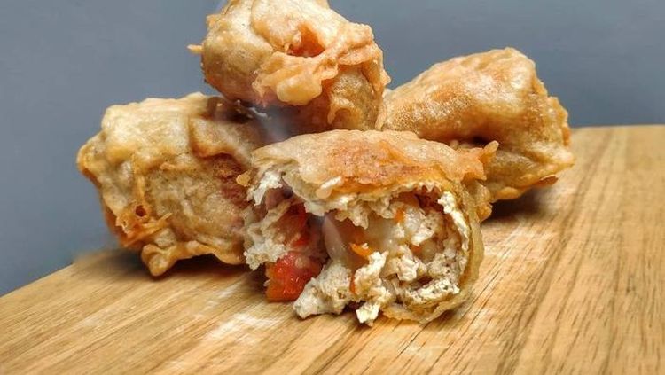 Nampol Banget! 10 Tahu Pedas Nikmat yang Padat Isian