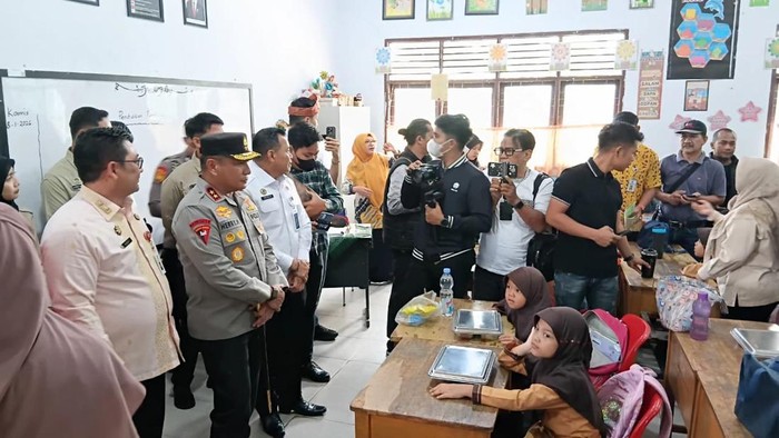 Satu Tahun Program MBG: Polda Riau Target 18 Dapur SPPG, 15 Sudah Operasi