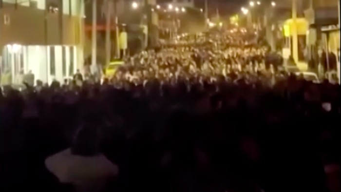 Krisis di Iran: Aksi Meluas, Pemutusan Internet, Korban Tewas 116 Orang