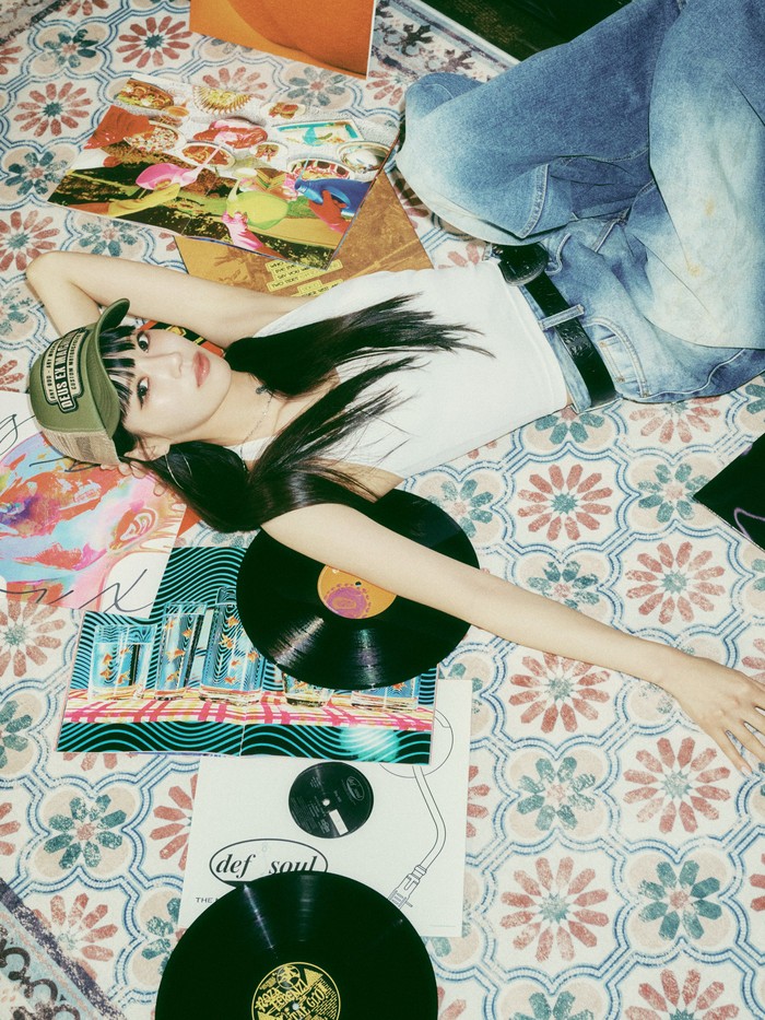 Foto member girlband Lovelyz Lee Mijoo yang kini gabung ke manajemen AOMG.