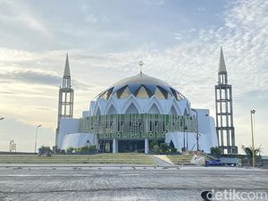 Proyek Masjid Terapung-Puskesmas di Parepare Molor, Kontraktor Dievaluasi