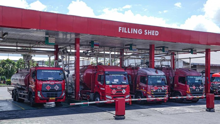 Pertamina Benahi Armada Mobil Tangki untuk Jaga Pasokan BBM