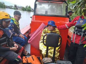 Dua Nelayan Hilang Kontak di Perairan Tanjabtim Ditemukan Selamat