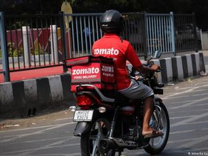 Pekerja Lepas India Tuntut Upah Layak dan Perlindungan Kerja
