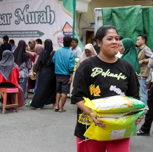 Pemprov Jatim Gelar Pasar Murah Jelang Ramadan 1447 Hijriah