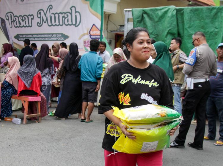 Pemprov Jatim Gelar Pasar Murah Jelang Ramadan 1447 Hijriah
