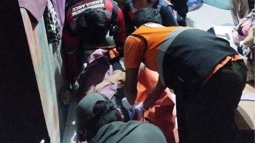 Penemuan jenazah perempuan di kamar kos Jalan Pulau Bungin, Gang Listrik, Kelurahan Pedungan, Denpasar, Selasa (6/1/2026). (Dok. Instagram @bpbd_denpasarkota)