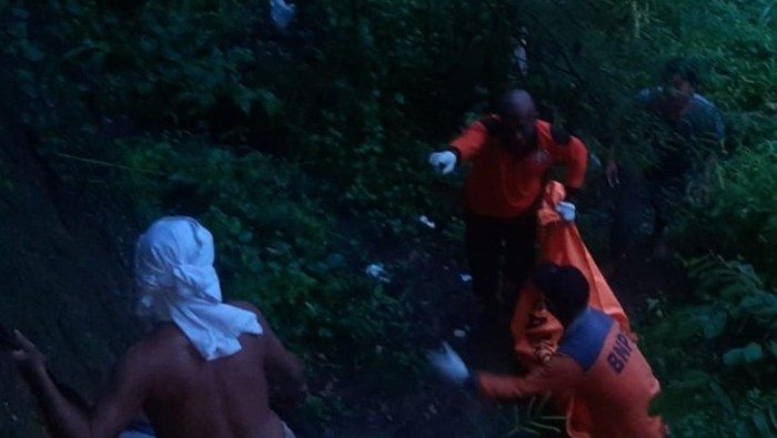 Mayat Mrs X Ditemukan di Tepi Sungai Sampean Situbondo