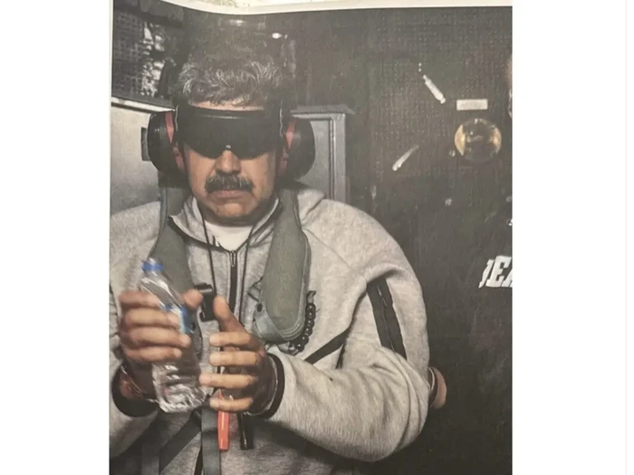 Presiden Venezuela Nicolas Maduro saat ditangkap mengenakan sweater Nike Tech Fleece.