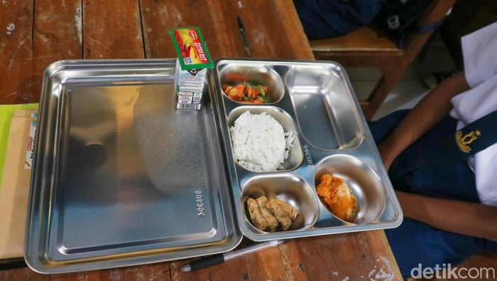 SPPG Binuang Ditutup, 16 Siswa SD di Polman Menderita Keracunan MBG