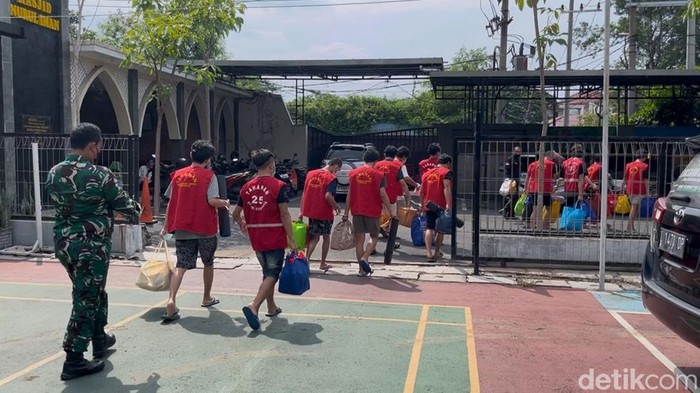 34 Tersangka Pesta Gay Terancam Pasal KUHP Baru