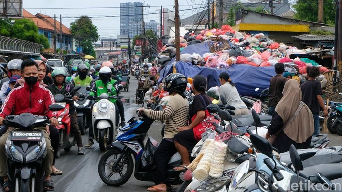 Sampah Tangsel Kena Pingpong Sana-sini