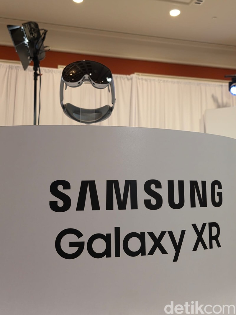 Samsung Galaxy XR