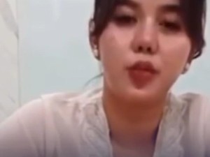 Garuda Indonesia Bantah Rekrut Wanita yang Nyamar Jadi Pramugari Batik Air