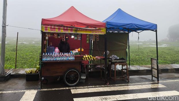 Tutut Dadakan Khas Waduk Darma Tutut Dadakan Khas Waduk Darma