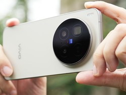 Vivo X300 Pro Belum Mampu Geser Huawei Pura 80 Ultra di Persaingan Kamera