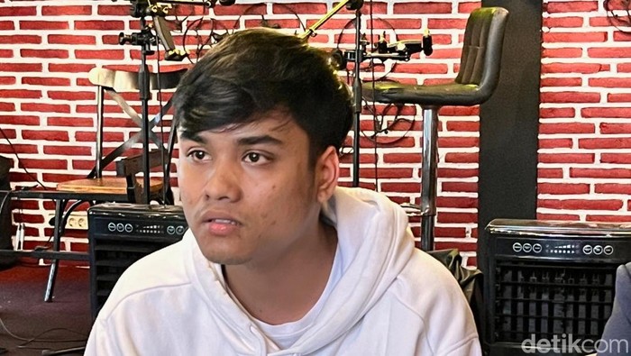 Dear Denada, Ressa Rizky Nantikan Pengakuanmu