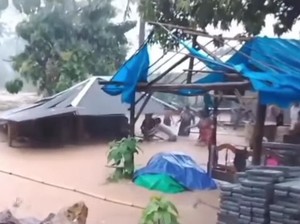 Hujan Lebat dan Angin Kencang Berpotensi Landa NTB Hari Ini