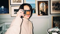Dalam caption IG-nya, BCL menuliskan bahwa Lisbon menjadi Unexpeected Stop. (Instagram Bunga Citra Lestari)