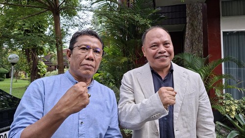 Dua Tim Pansel Sekda NTB, Riduan Masud dan Lalu Wiresapta Karyadi, ditemui di Pendopo Gubernur NTB, Jumat sore (9/1/2026). (Ahmad Viqi/detikBali)