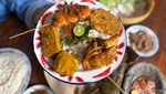 Kalap! Makan Nasi Rames Puluhan Lauk di Warung Sunda Prasmanan