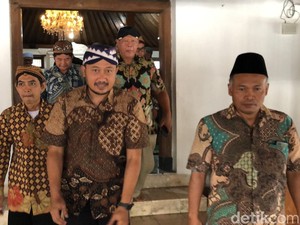 Jumatan di Masjid Gedhe Mataram Kotagede Jogja, PB XIV Mangkubumi: Minta Berkah