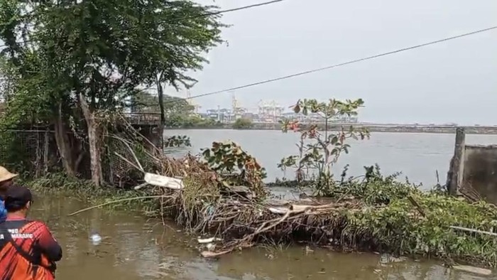 Banjir di Tanjung Mas, BPBD Semarang: Tanggul Kolam Retensi Jebol