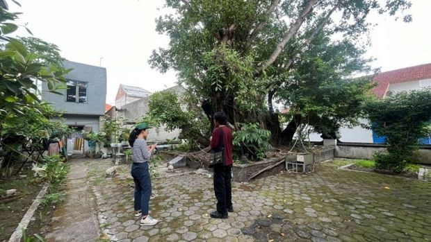 Lea saat Wisuda Oktober 2025 di Sabuga ITB.