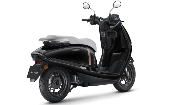 Tampang Unik Motor Listrik Terbaru Honda yang Harganya Rp 71 Jutaan