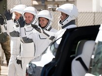 Kondisi Terkini Kru ISS yang Dievakuasi Lebih Awal gegara Sakit di Luar Angkasa