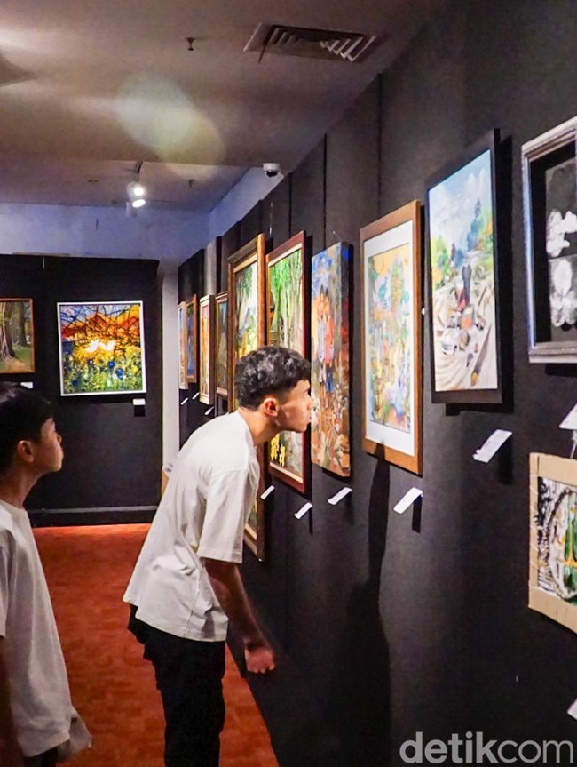 Pameran Lukisan Bertema Lingkungan Hadir di Perpustakaan Nasional