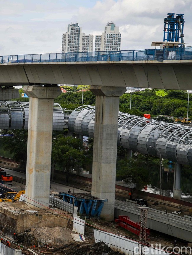 Pembangunan Tol Pelabuhan Priok Ditargetkan Selesai 2026