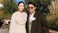 Papa dan Mama Arash kece banget sih. Foto: Instagram @thariqhalilintar