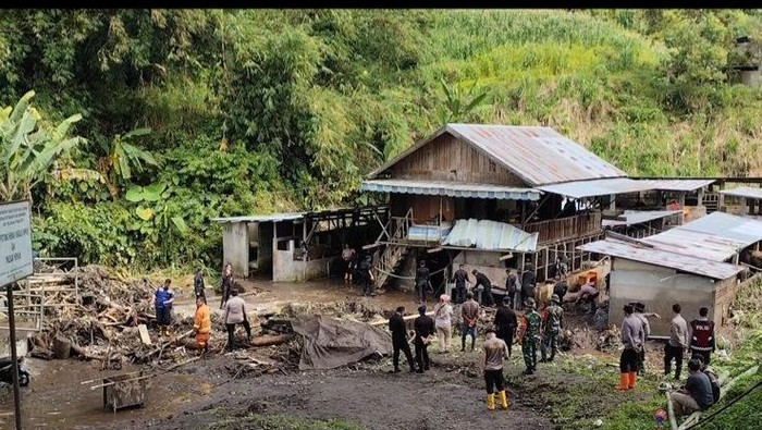 Banjir Landa RPH di Rejang Lebong, 60 Ekor Sapi Terendam
