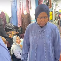 Rompi Lepas Pasang Jadi Tren Baju Lebaran 2026, Raup Cuan Ratusan Juta