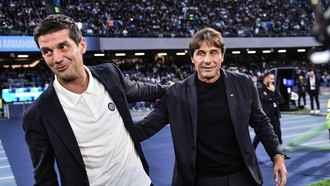 Inter Vs Napoli: Chivu Cari Kemenangan Pertama atas Conte