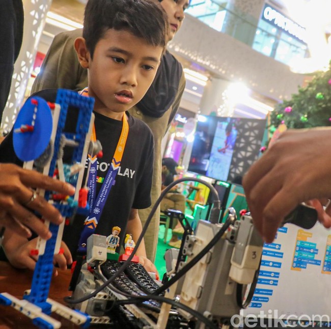 Bionix Robotic Gelar Kompetisi Building Speed Robotik Berbasis STEAM