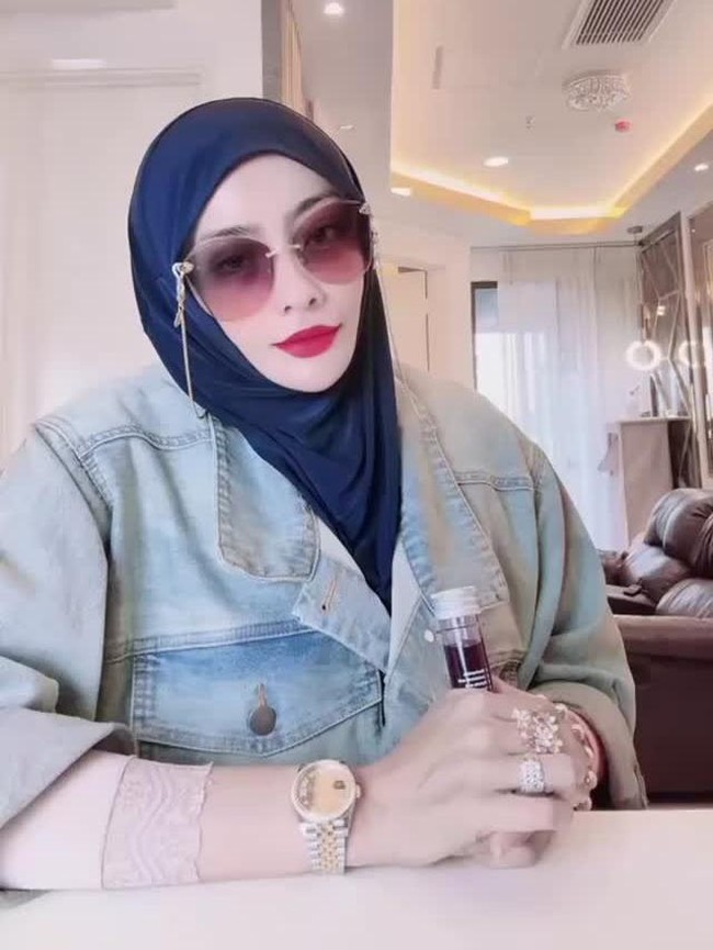 Sosok Doktif yang Suka Ungkap Misteri di Balik Skincare