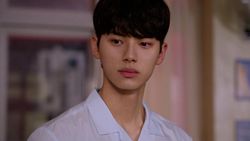 Potongan Adegan Lee Chae Min & Kim Sae Ron di Film Terbaru